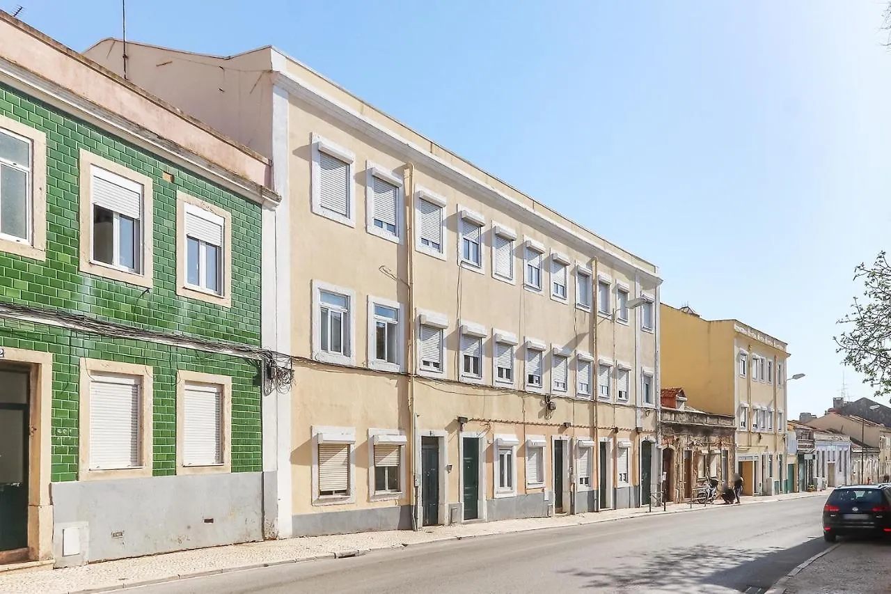 Vita Portucale ! Stylish Apartment Campo Ourique Lisboa 0*,