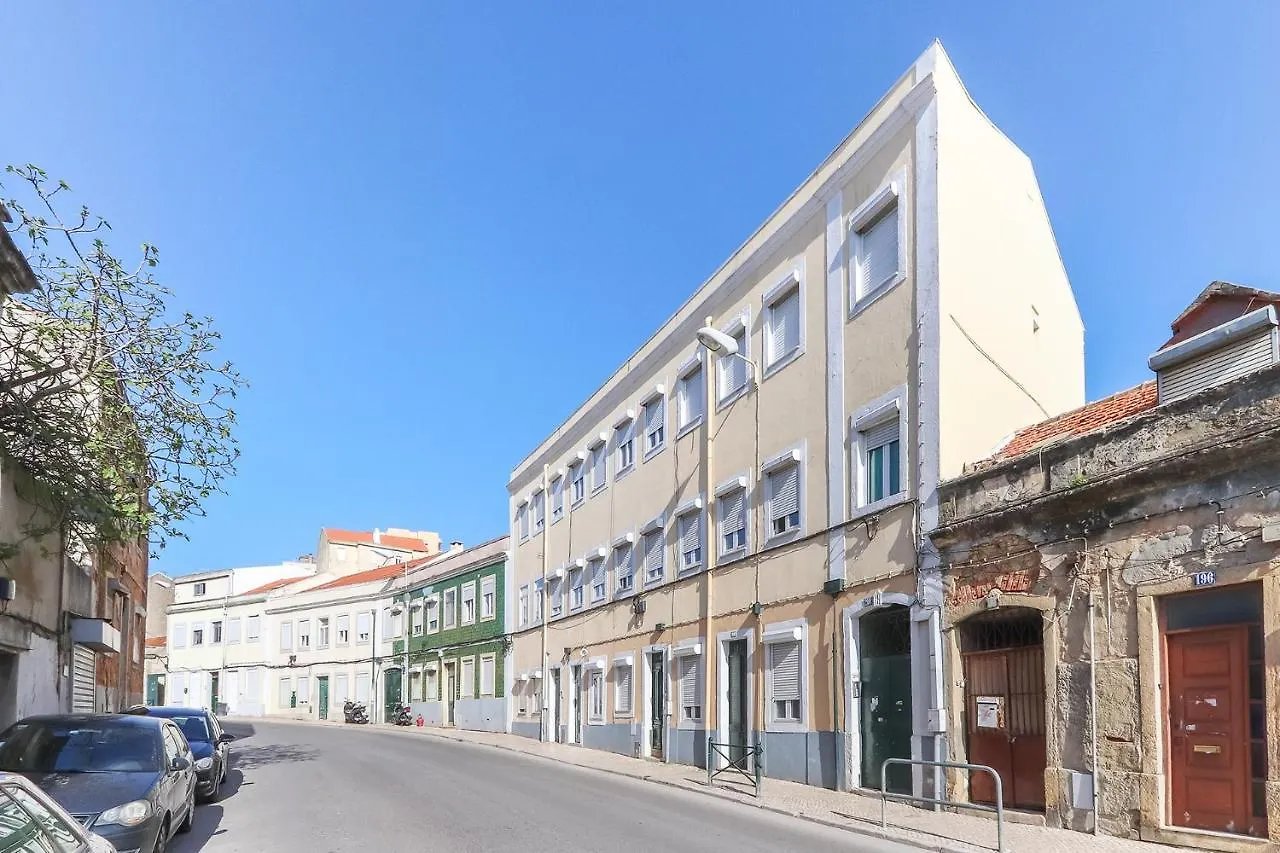 Vita Portucale ! Stylish Apartment Campo Ourique Lizbona