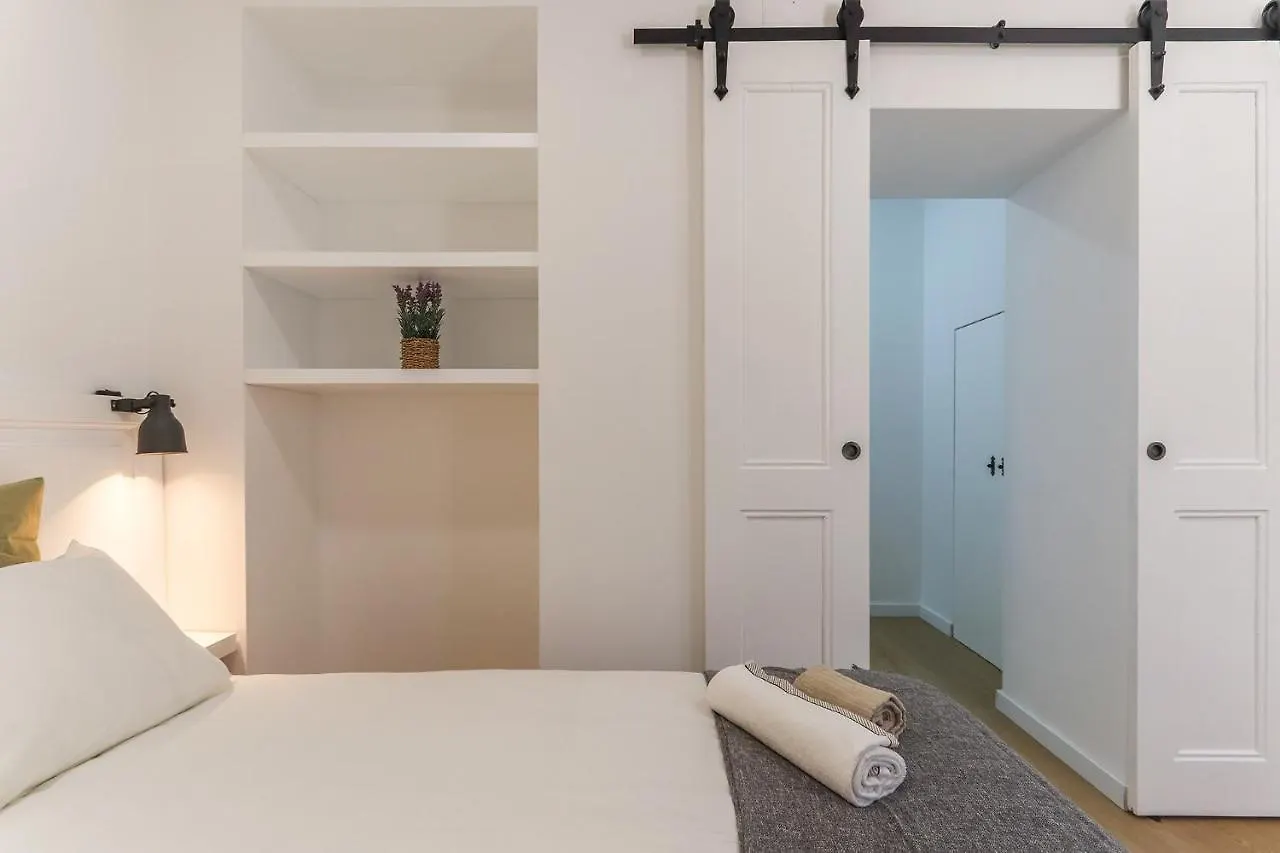 Vita Portucale ! Stylish Apartment Campo Ourique Lizbona 0*,