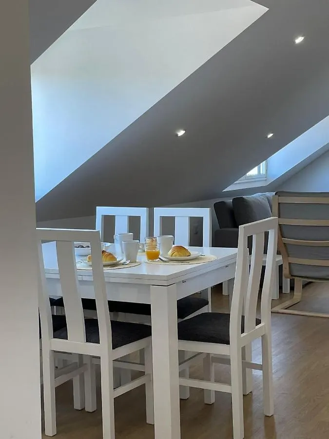 Vita Portucale ! Stylish Apartment Campo Ourique Lizbona