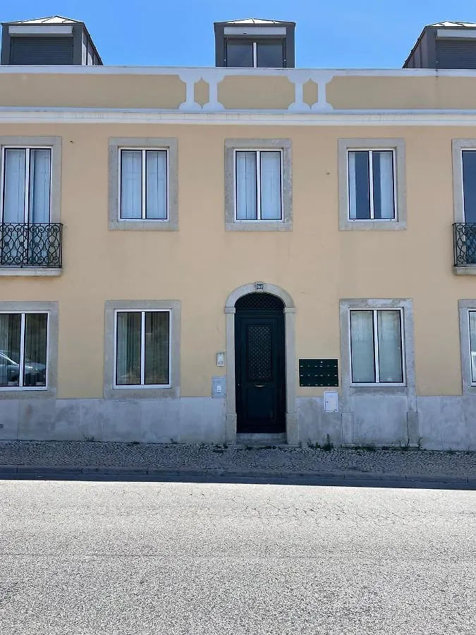 Vita Portucale ! Stylish Apartment Campo Ourique Lizbona