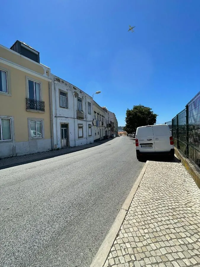 Vita Portucale ! Stylish Apartment Campo Ourique Lizbona