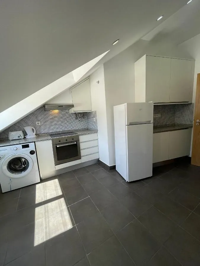 Vita Portucale ! Stylish Apartment Campo Ourique Lizbona