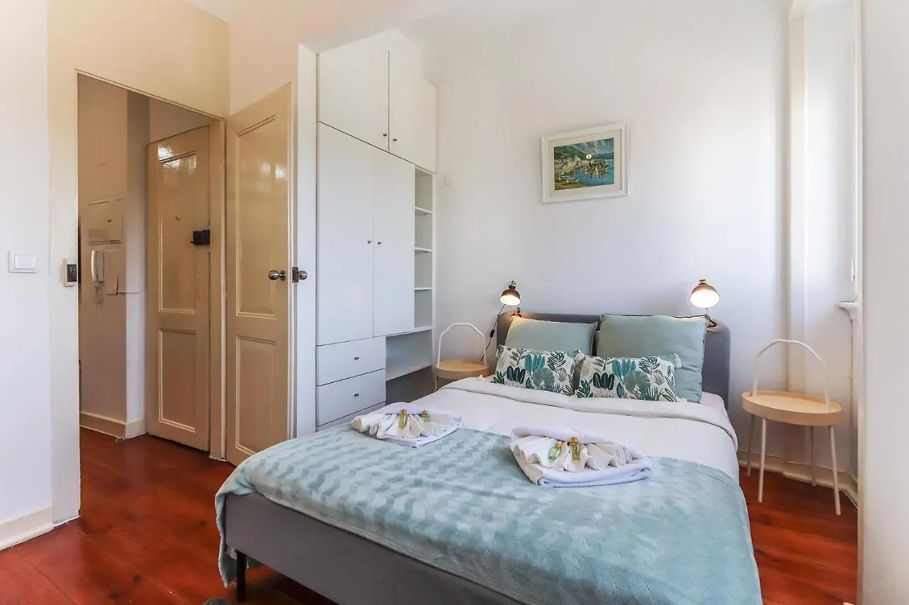 Vita Portucale ! Stylish Apartment Campo Ourique Lizbona